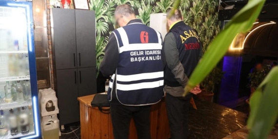 Mersin’de Yasadışı Çalışan Yabancı Uyruklu 22 Kişi Deport Edildi, 7 Milyon TL Ceza Kesildi