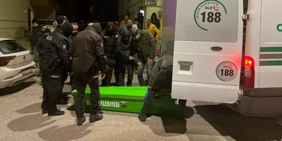 Sivas’ta Kan Donduran Cinayet: Oğul Annesini Boğdu, Kardeşini Vurdu