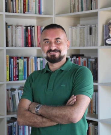 17344671651610317838