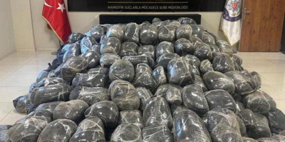Türkiye Genelinde Büyük Uyuşturucu Operasyonu: 2 Ton Madde Ele Geçirildi