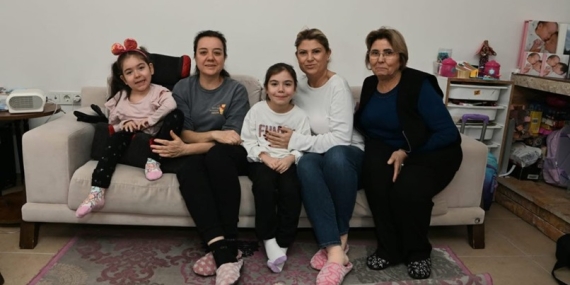 Çağla Deniz’in Umut Yolculuğu: Kuşadası’nda Dayanışma Zaferi