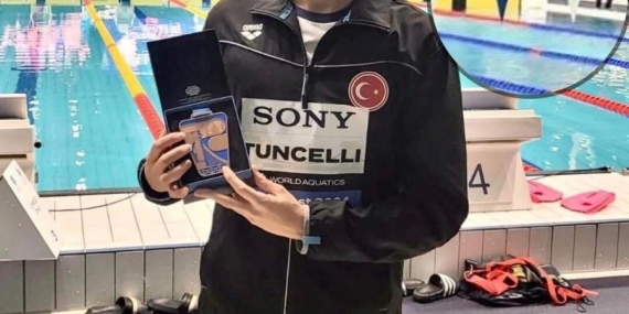 17351362951145487696