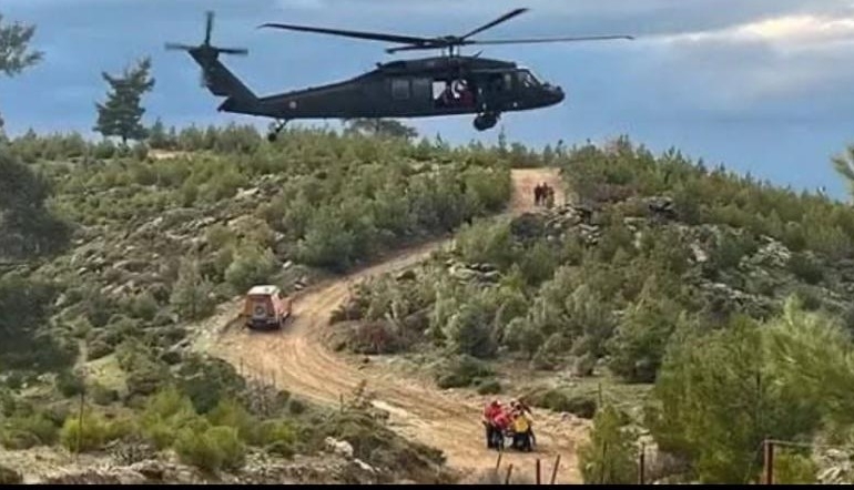 Dağda Kaza Yapan Motosikletli Helikopterle Kurtarıldı
