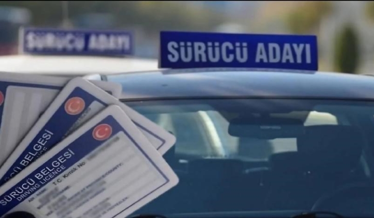 Ehliyet ve Direksiyon Sınav Ücretlerine Rekor Zam: İşte 2025 Tarifesi