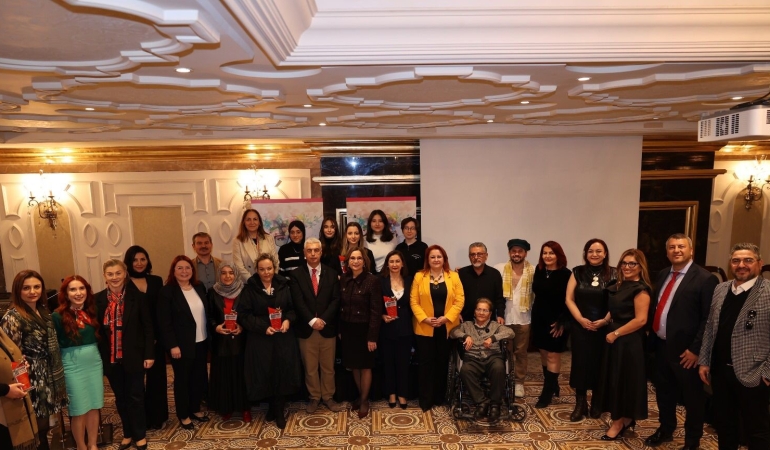 Kadın Girişimciler Zirvesi’ne Büyük İlgi