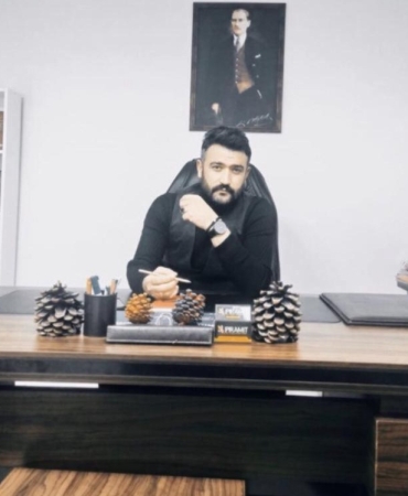 17377521152087040353