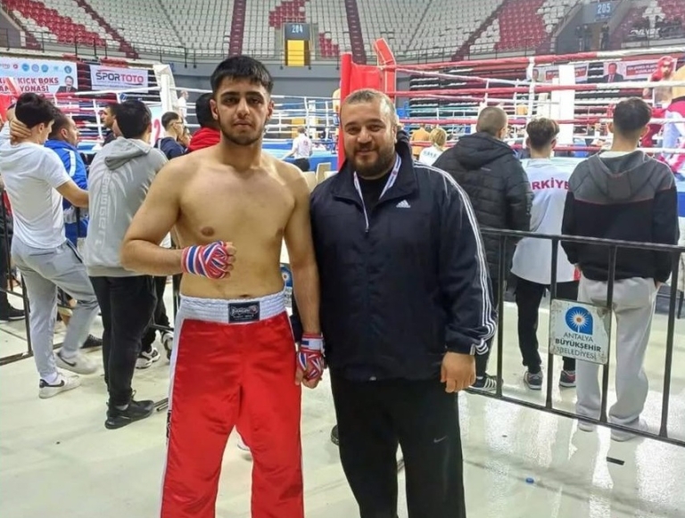 Elazığlı Kickboksçular Antalya’da Büyük Başarıya İmza Attı