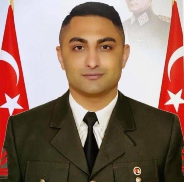 Şehit Osman Oktay’ın Acı Haberi İzmir’deki Baba Ocağına Ulaştı