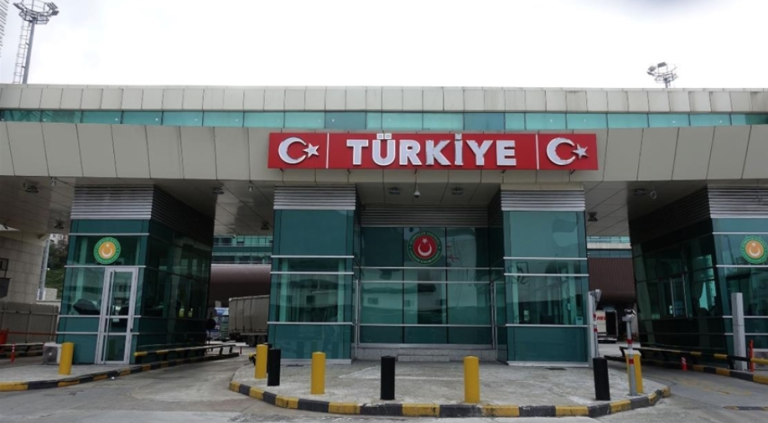 Gürcistan’a Araçla Giriş Yapacaklar İçin Kalış Süresi, Cezalar ve Plaka Değişimi Seçeneği