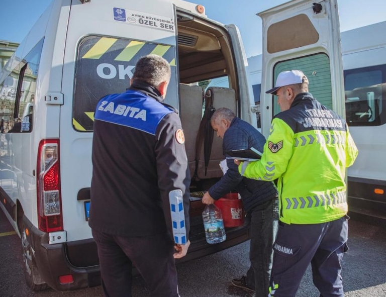 Öğrenci Servisleri Mercek Altında: Güvenlik Önlemleri Artırıldı