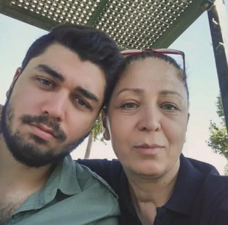 Samet Özgül’ün Ailesi Yargı Sürecini Protesto Ediyor: ‘Bir Evladım Öldü’