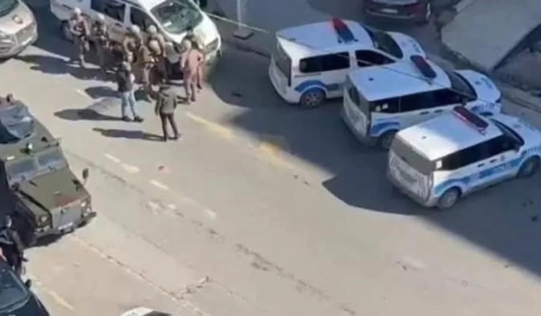 Kocaeli’de Dehşet Anları: Lokantada Silahlı Saldırı ve Rehine Krizi