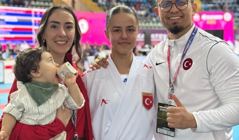 Türk Karate’sinin Yükselen Yıldızı: Eşem Sude Tural, Dünya İkincisi Oldu