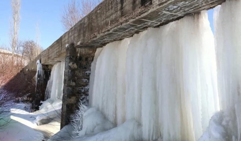 Adana’da Ekstrem Soğuklar! Tufanbeyli -25 Dereceyi Gördü