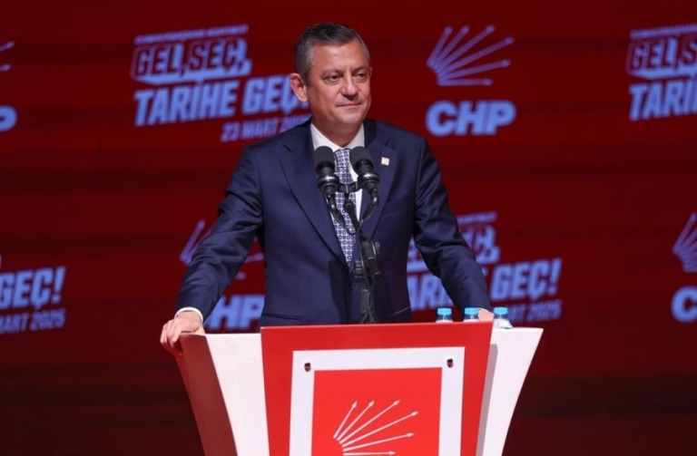 CHP’de Cumhurbaşkanlığı Yarışı Başladı: Ekrem İmamoğlu Ön Seçime Giriyor
