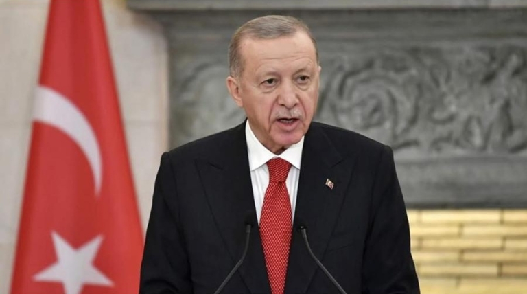 Cumhurbaşkanı Erdoğan, İngiltere Başbakanı Starmer ile Diplomatik Görüşme Gerçekleştirdi