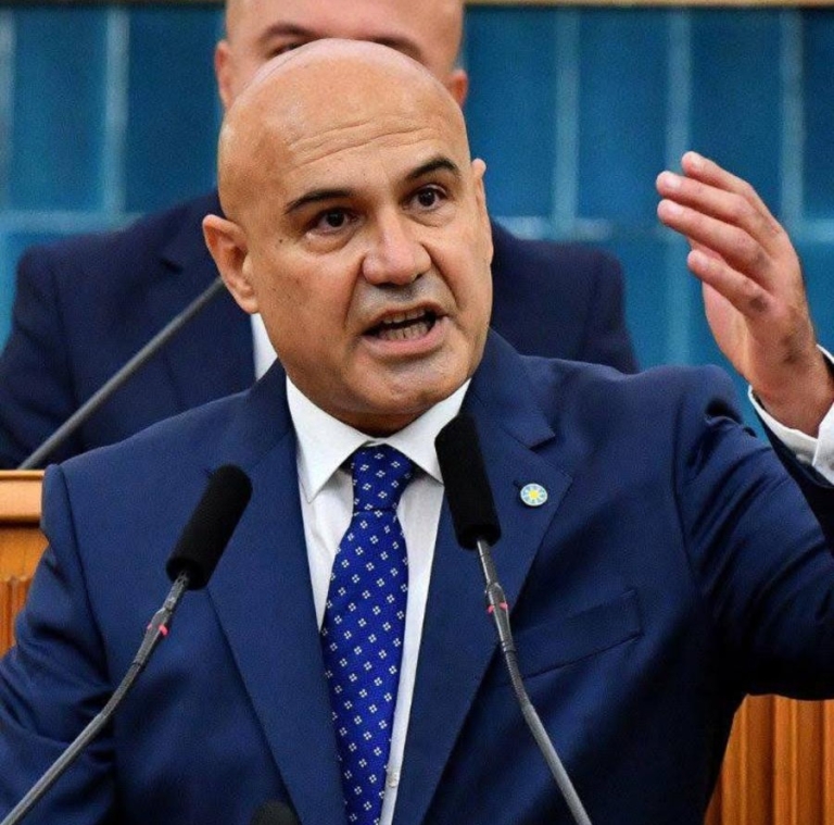 Cumhurbaşkanının Oğlu İçin Özel Araç Talimatı mı Verildi? Çömez’den Flaş Açıklama!
