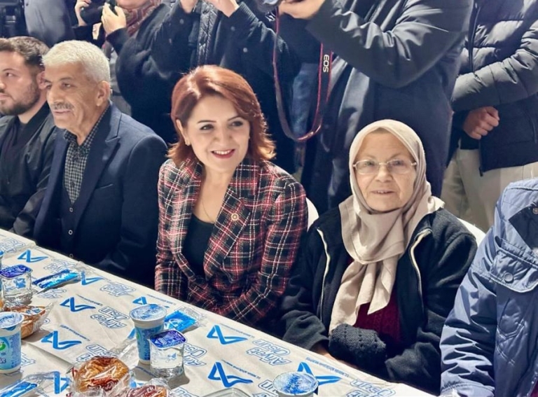 Mersin Büyükşehir Belediyesi’nden Turgut Türkalp Mahallesi’nde Ramazan İftarı