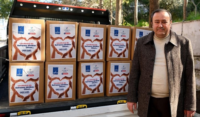 Ramazan’da Birlik ve Beraberlik: Kuşadası’nda 3 Bin Aileye Gıda Yardımı