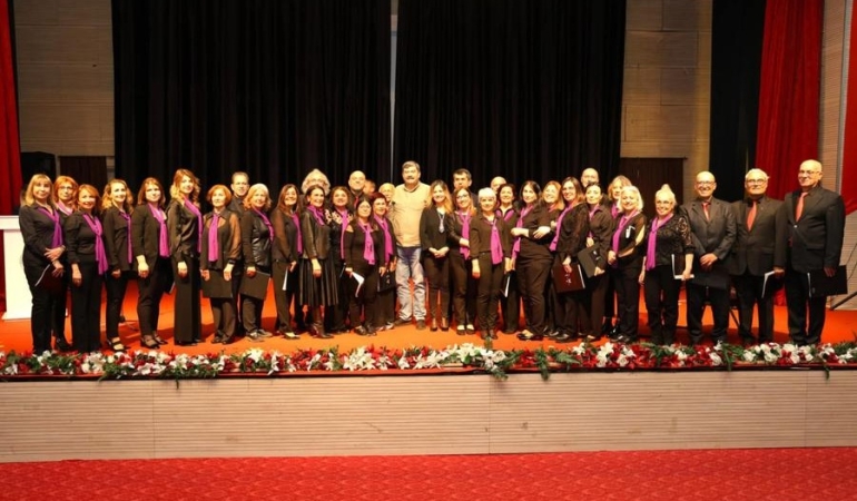 Toroslar’da 8 Mart Coşkusu: Kadınların Gücü ve Emeği Kutlandı!