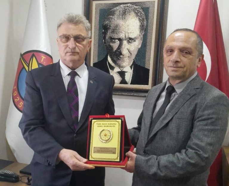 Güven Bulut’a Türk Hava Kurumu’ndan Havacılığa Katkı Ödülü
