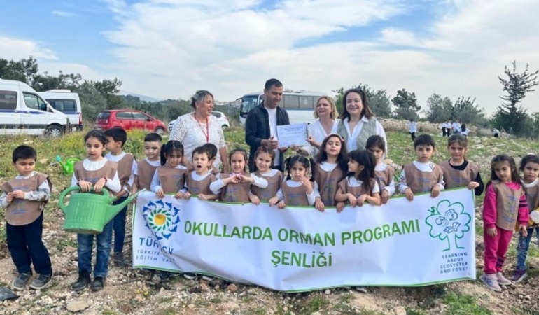 Mersin’de 18 Mart’ta Şehitler İçin Çevreye Katkı: 200 Fidan Dikildi