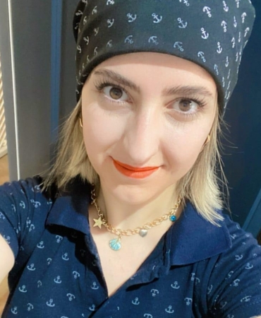 17424163851444176472