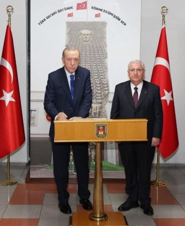 17424171742142148978