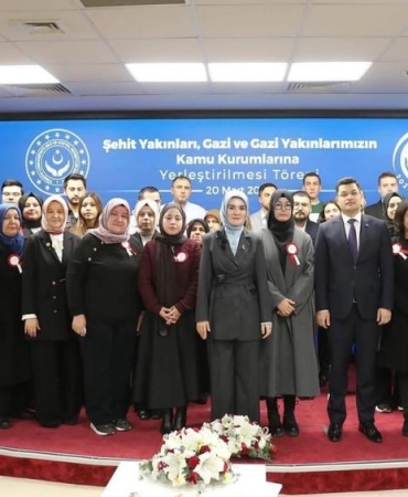 17425048361106300507