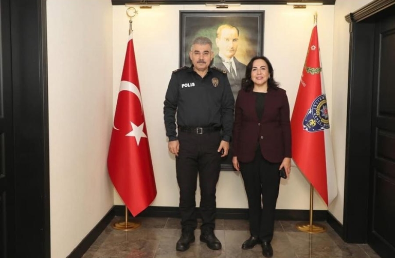 AK Parti’li Yılmaz’dan Mersin Emniyetine Destek Mesajı
