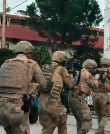 17425824461202417281