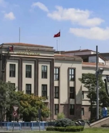 17425906811088363581