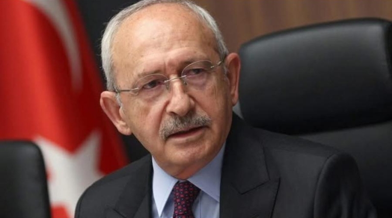 CHP Kurultaya Gidiyor: Kılıçdaroğlu, İmamoğlu ve Salıcı Üçgeni!