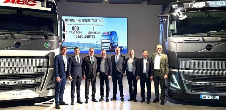 ABC Lojistik’ten 800 Tırlık Dev Anlaşma: Türk Bayrağı İsveç’te Dalgalandı!