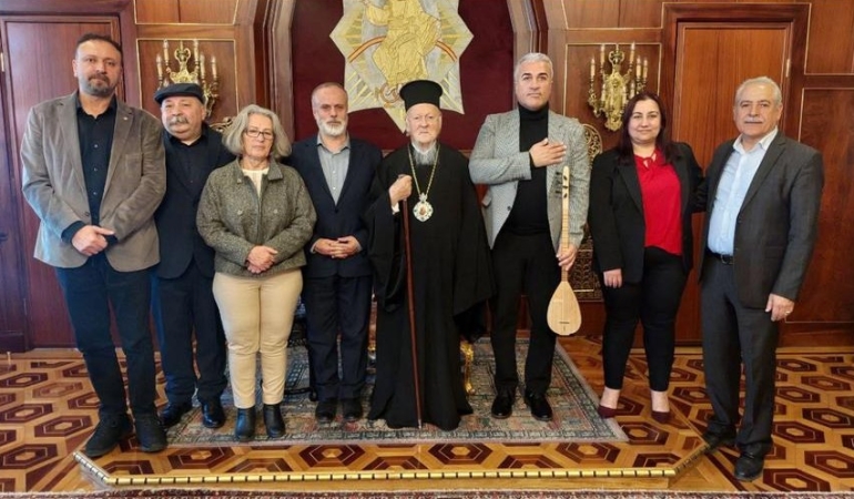 17427642061484496052