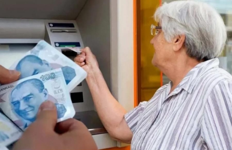 Bayram İkramiyesi 3 Bin TL Ödenecek: Emekliler İçin Müjdeli Haber!