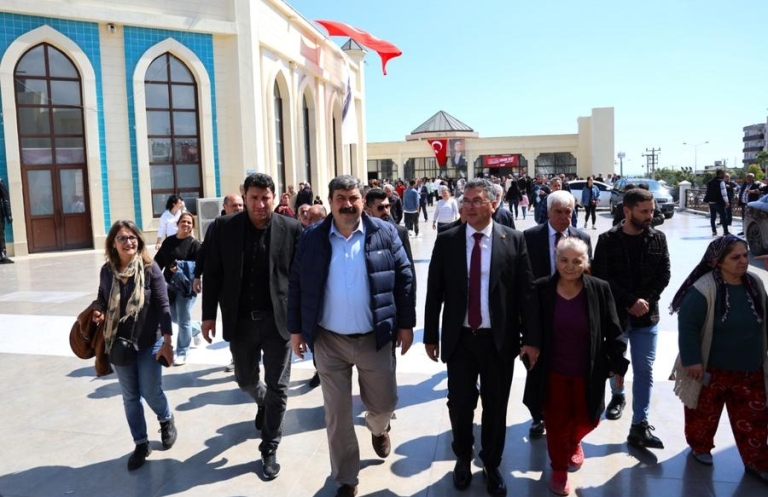 Abdurrahman Yıldız’dan Ekrem İmamoğlu’na Destek: “Demokrasi İçin Direniş Şart”