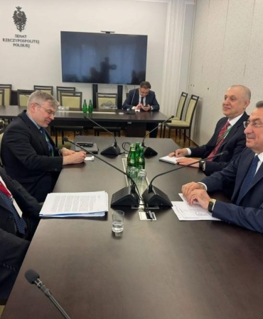 17428497121452197905