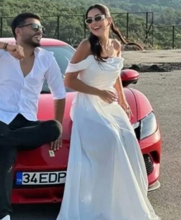 17433668582129051569