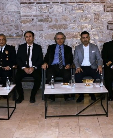 17434358871536092441