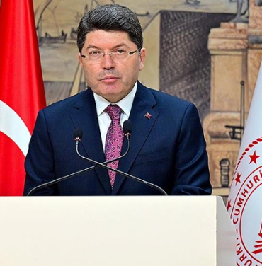 17435412032100697421