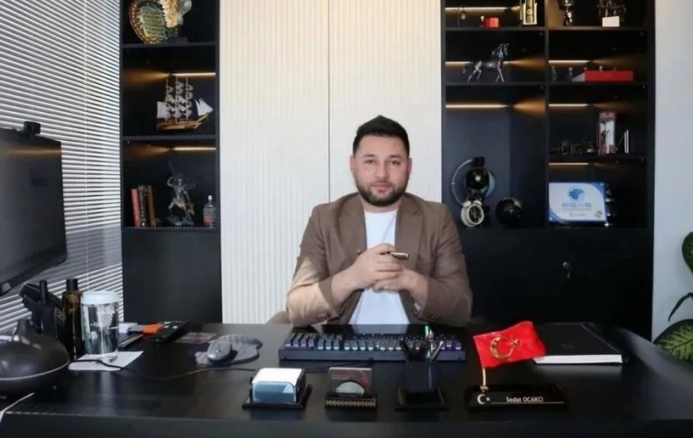 İzmir’deki 2,5 Milyarlık Dolandırıcılık Davasında FETÖ Bağlantıları Gündemde
