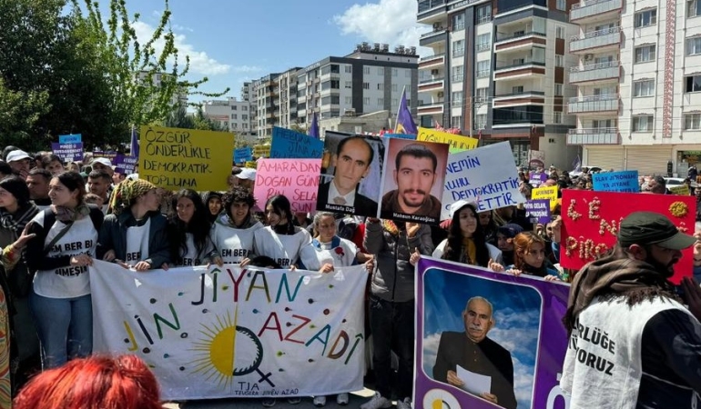 17438203141597787440