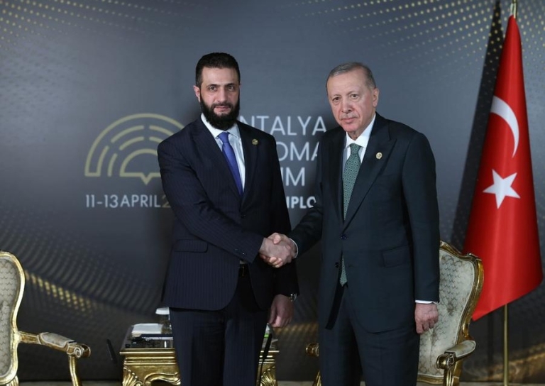 Türkiye ve Suriye Arasında Yüz Yüze Görüşme: Barış ve İstikrar İçin Adımlar Atıldı