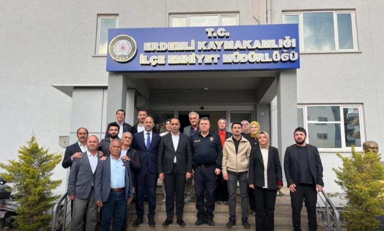 Polis Haftası’nda Erdemli’den Polis Teşkilatına Teşekkür Ziyareti