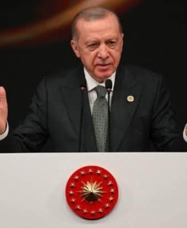 17444900681007915601