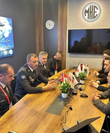 17444911311630361728