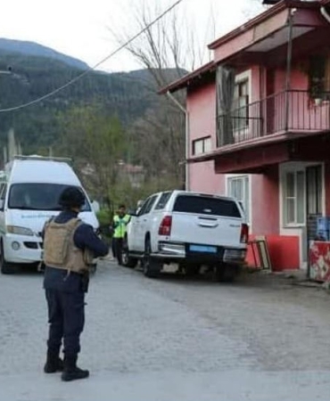 17445951001454732829