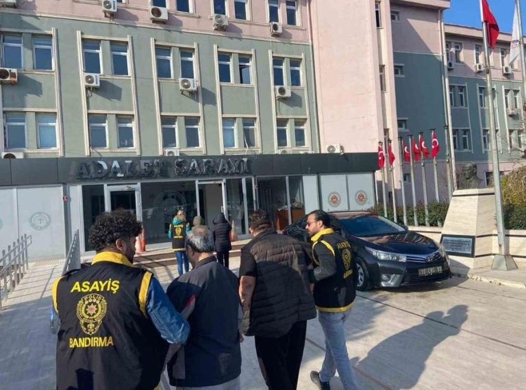 Bandırma’da Fuhuş ve Yağma Operasyonu: 2 Kişi Tutuklandı!