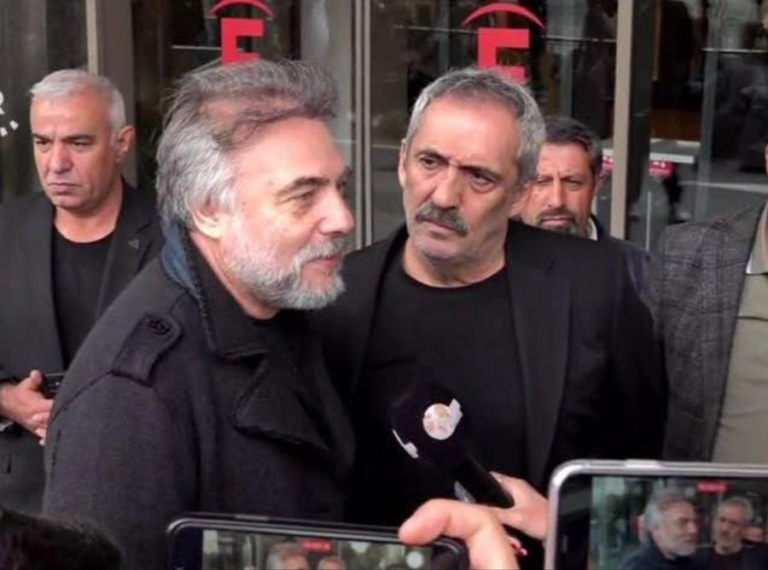 Sanatçılar Kaynarca ve Bingöl, Sırrı Süreyya Önder’in Sağlığına Kavuşması İçin Dua Etti